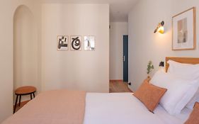 Tinah Paris, Aboukir